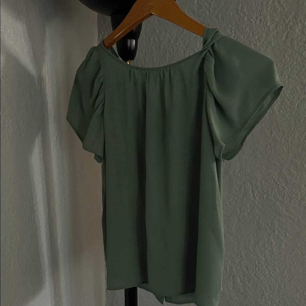 LOFT Sage Green Puff Sleeve Blouse